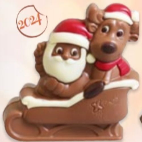 Photo de: Chocolat Père Noël et son élan sur Train